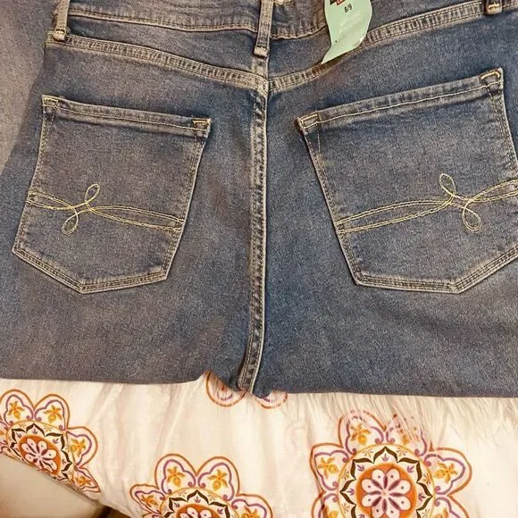 Denizen from Levi's Jeans 👖 size 8/9 - Picture 5 of 8